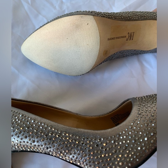 INC International Concepts Zitah6 Studded Classic Pump Heels Women’s 9M - Picture 7 of 14